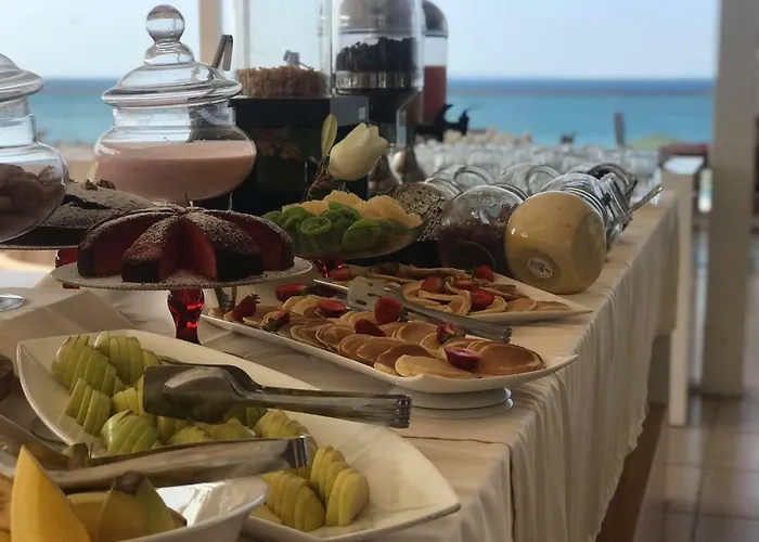 מלון Fishta & Velipojë